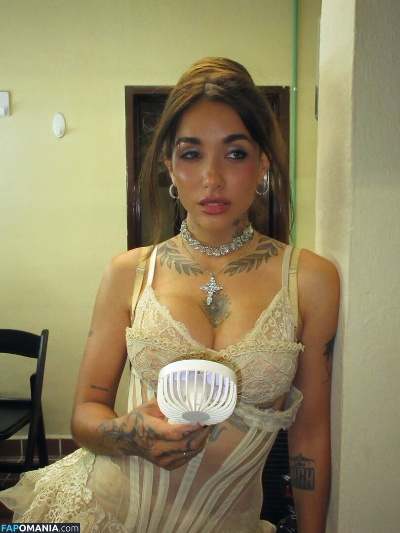 Maria Becerra / mariabecerra / u95023797 Çıplak OnlyFans  Sızdırılmış Fotoğraf #5