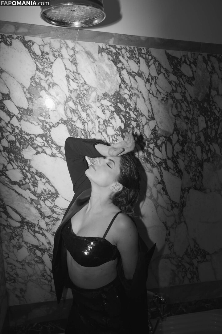 Maria Chiara Giannetta / mariachiaragiannetta_official Çıplak OnlyFans  Sızdırılmış Fotoğraf #10