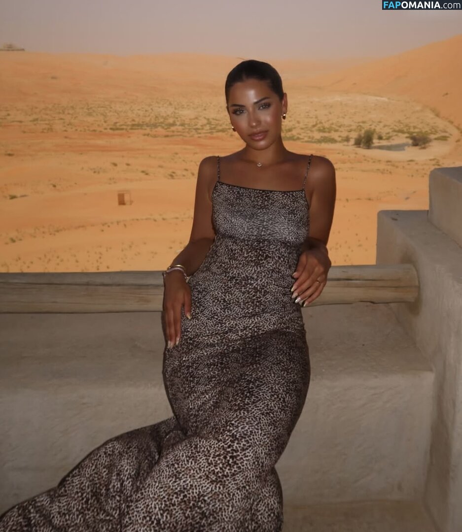 Mariamalkk Çıplak OnlyFans  Sızdırılmış Fotoğraf #2