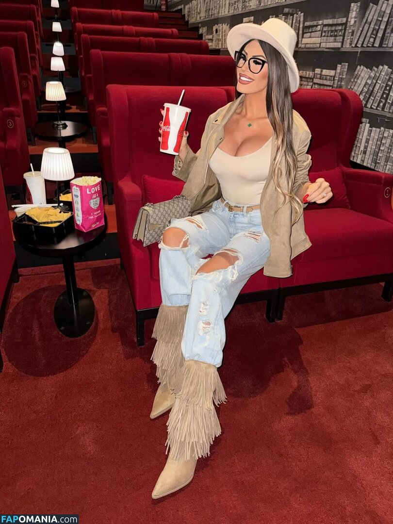 Croatian Girl / Marija Meglaj / https: / marijameglaj / marijameglaj11 Çıplak OnlyFans  Sızdırılmış Fotoğraf #97