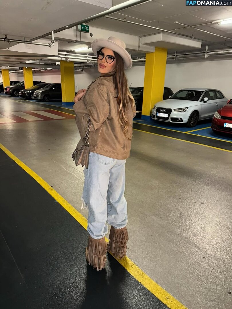 Croatian Girl / Marija Meglaj / https: / marijameglaj / marijameglaj11 Çıplak OnlyFans  Sızdırılmış Fotoğraf #100