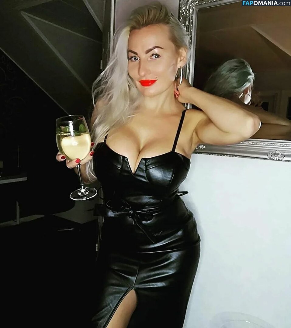 Marika Fingerroos / MarikaFinkku / fingerroos.marika / marikafingerroos Çıplak OnlyFans  Sızdırılmış Fotoğraf #36