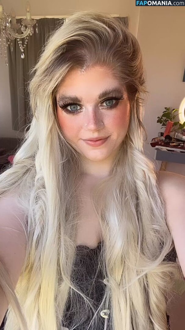 Marina Joyce / marinamewmeow Çıplak OnlyFans  Sızdırılmış Fotoğraf #6
