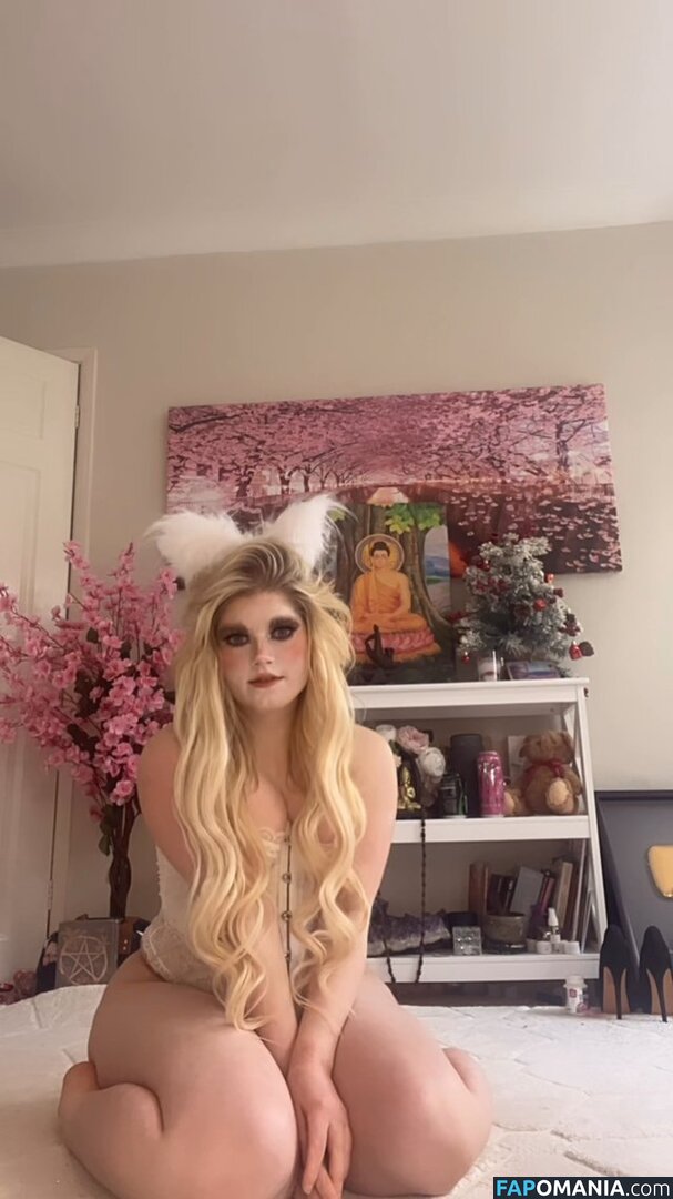 Marina Joyce / marinamewmeow Çıplak OnlyFans  Sızdırılmış Fotoğraf #21