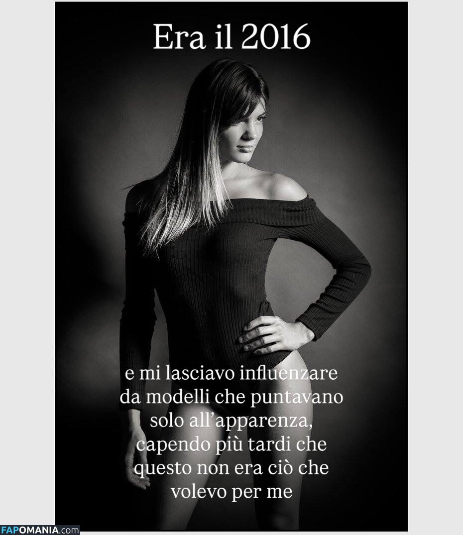 Martina Ragozza / https: / martinaragozza Çıplak OnlyFans  Sızdırılmış Fotoğraf #9