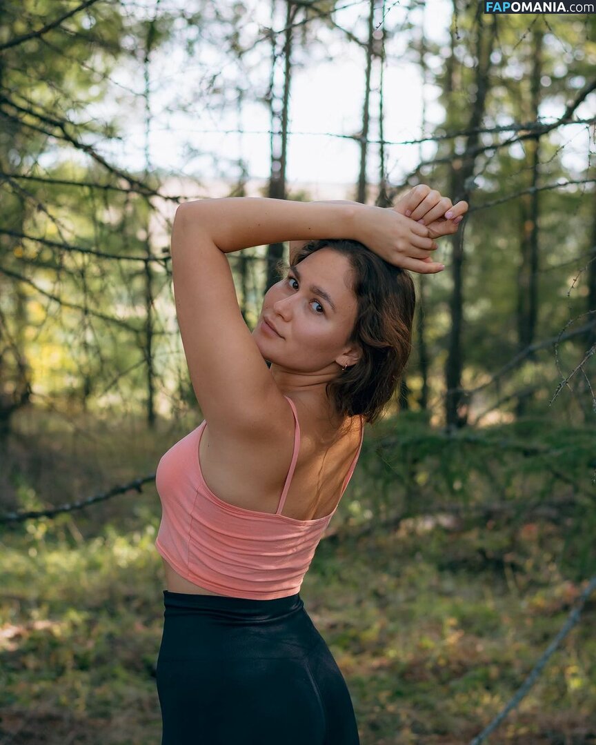 Marusya Shiklina / Marusya outdoors / marusya / marusya.shiklina Çıplak OnlyFans  Sızdırılmış Fotoğraf #29