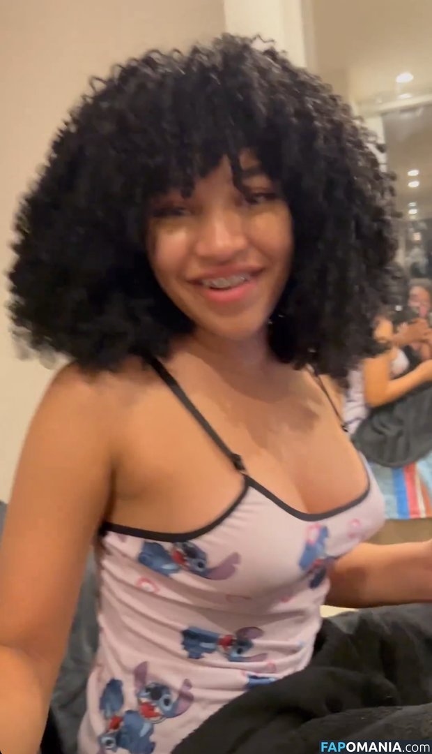 Marycuriell Çıplak OnlyFans  Sızdırılmış Fotoğraf #11