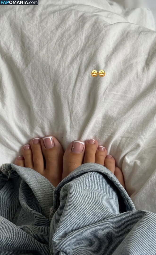 Mathilda Mkh Çıplak OnlyFans  Sızdırılmış Fotoğraf #1