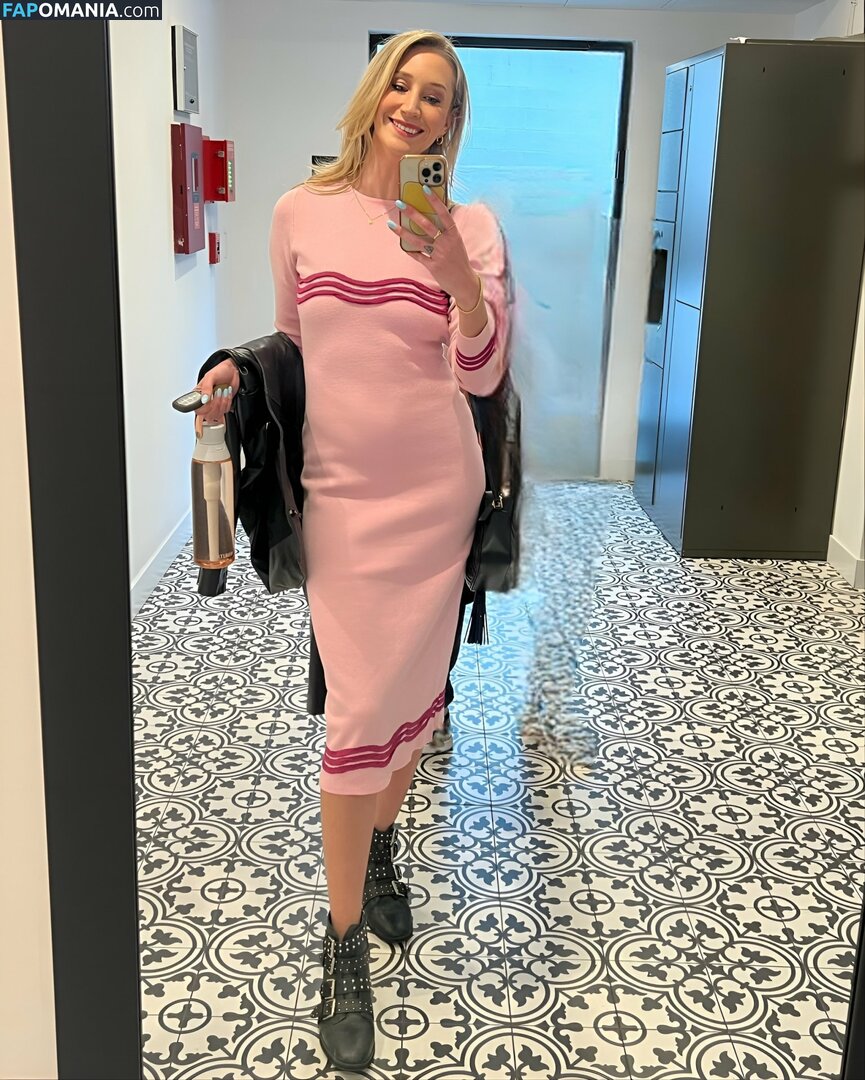 Maude Garrett / hurricanehub / maudegarrett Çıplak OnlyFans  Sızdırılmış Fotoğraf #4