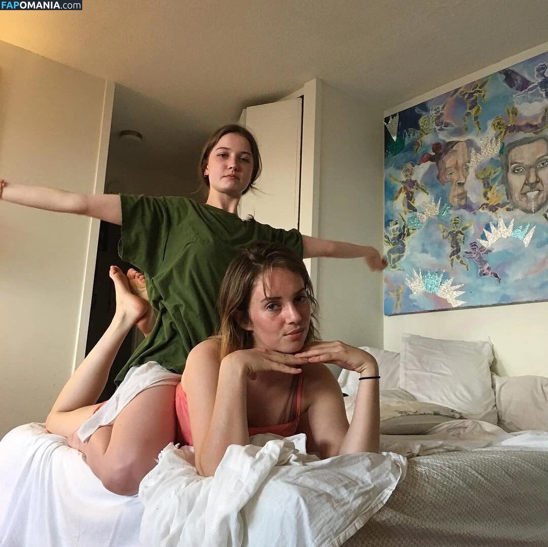 Maya Hawke / maya_hawke / neohawk2 Çıplak OnlyFans  Sızdırılmış Fotoğraf #481