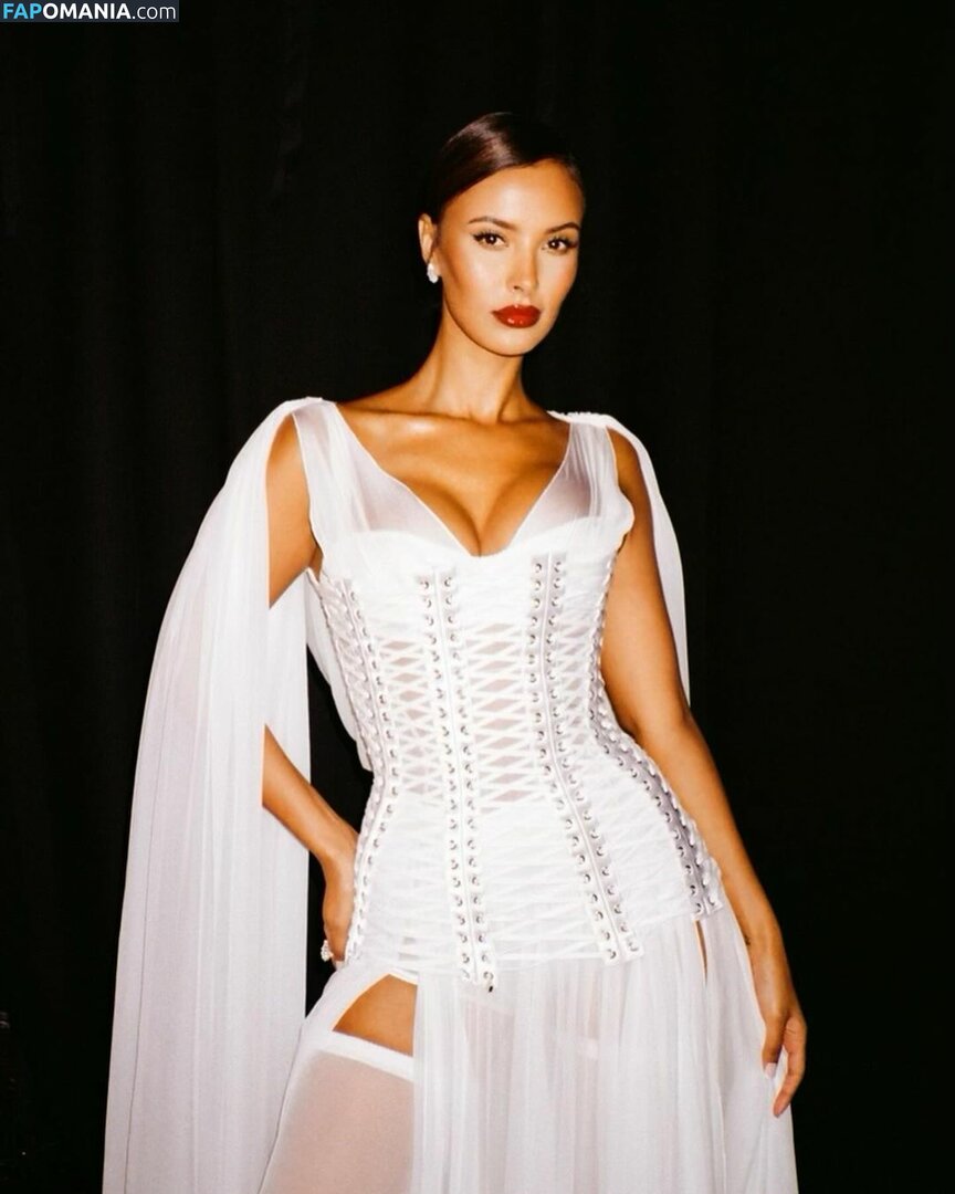 Maya Jama / mayajama Çıplak OnlyFans  Sızdırılmış Fotoğraf #339