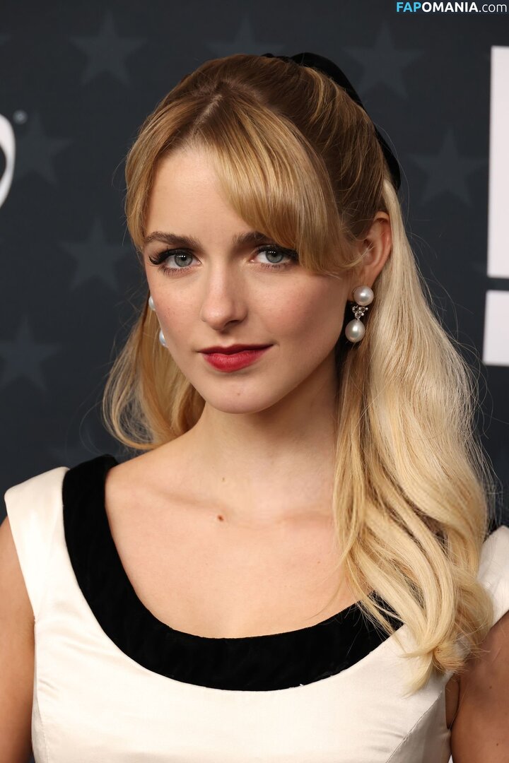 Mckenna Grace / mckennagrace / mckennagraceful Çıplak OnlyFans  Sızdırılmış Fotoğraf #180