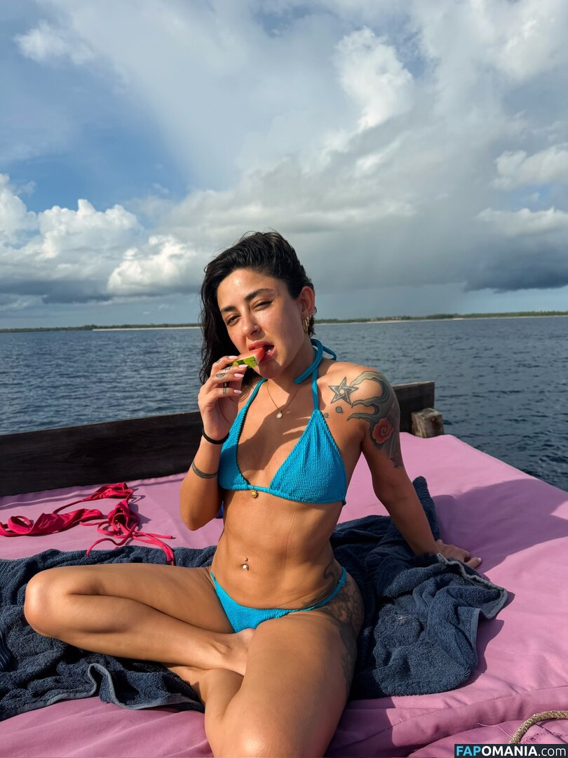 Melek Mosso / melekmosso Çıplak OnlyFans  Sızdırılmış Fotoğraf #6