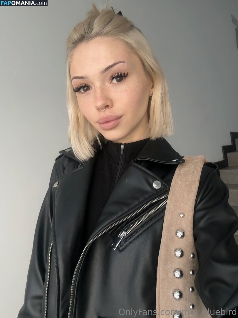 _iam_bluebird_ / mia_bluebird Çıplak OnlyFans  Sızdırılmış Fotoğraf #1