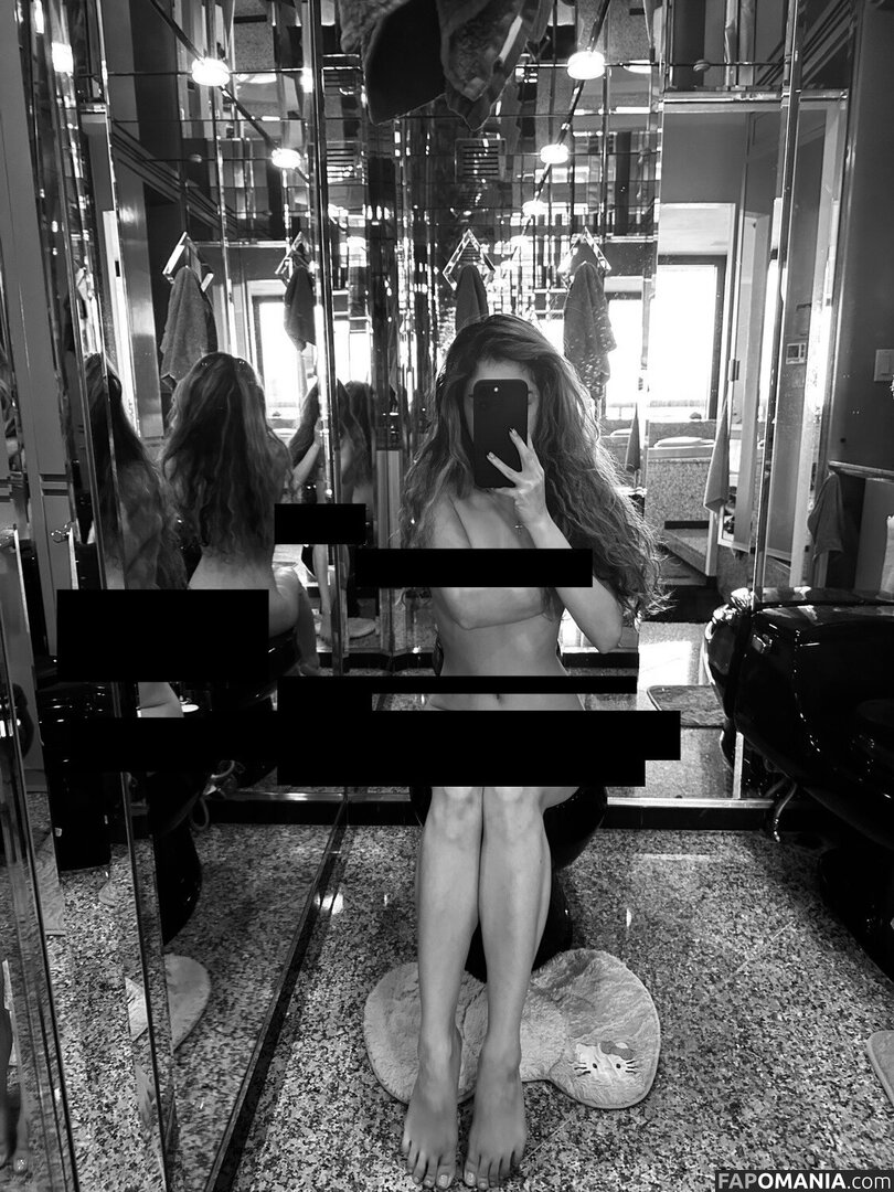 Mia Kerin / miakerin Çıplak OnlyFans  Sızdırılmış Fotoğraf #137