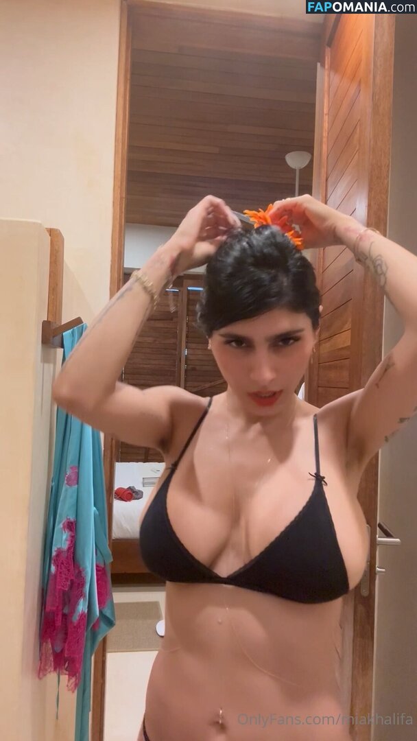 Mia Khalifa / https: / miakhalifa Çıplak OnlyFans  Sızdırılmış Fotoğraf #118
