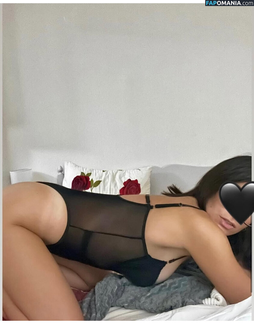 Mia Lark / Mialark.gr Çıplak OnlyFans  Sızdırılmış Fotoğraf #2
