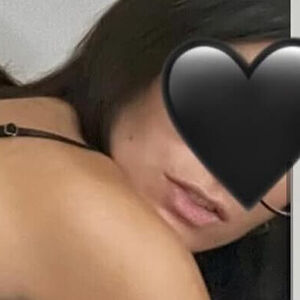 Mia Lark