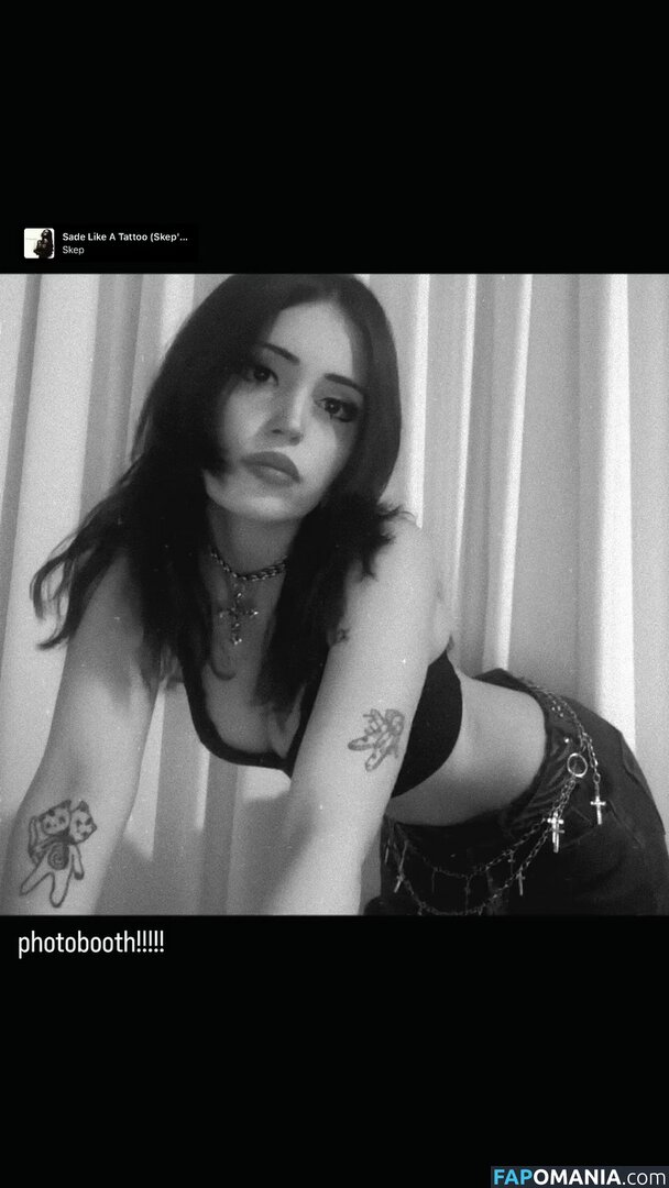 Mia Rodriguez / mia.rodriguez.z.z / miaaarodriguezzz / miarodriguezfeet Çıplak OnlyFans  Sızdırılmış Fotoğraf #35