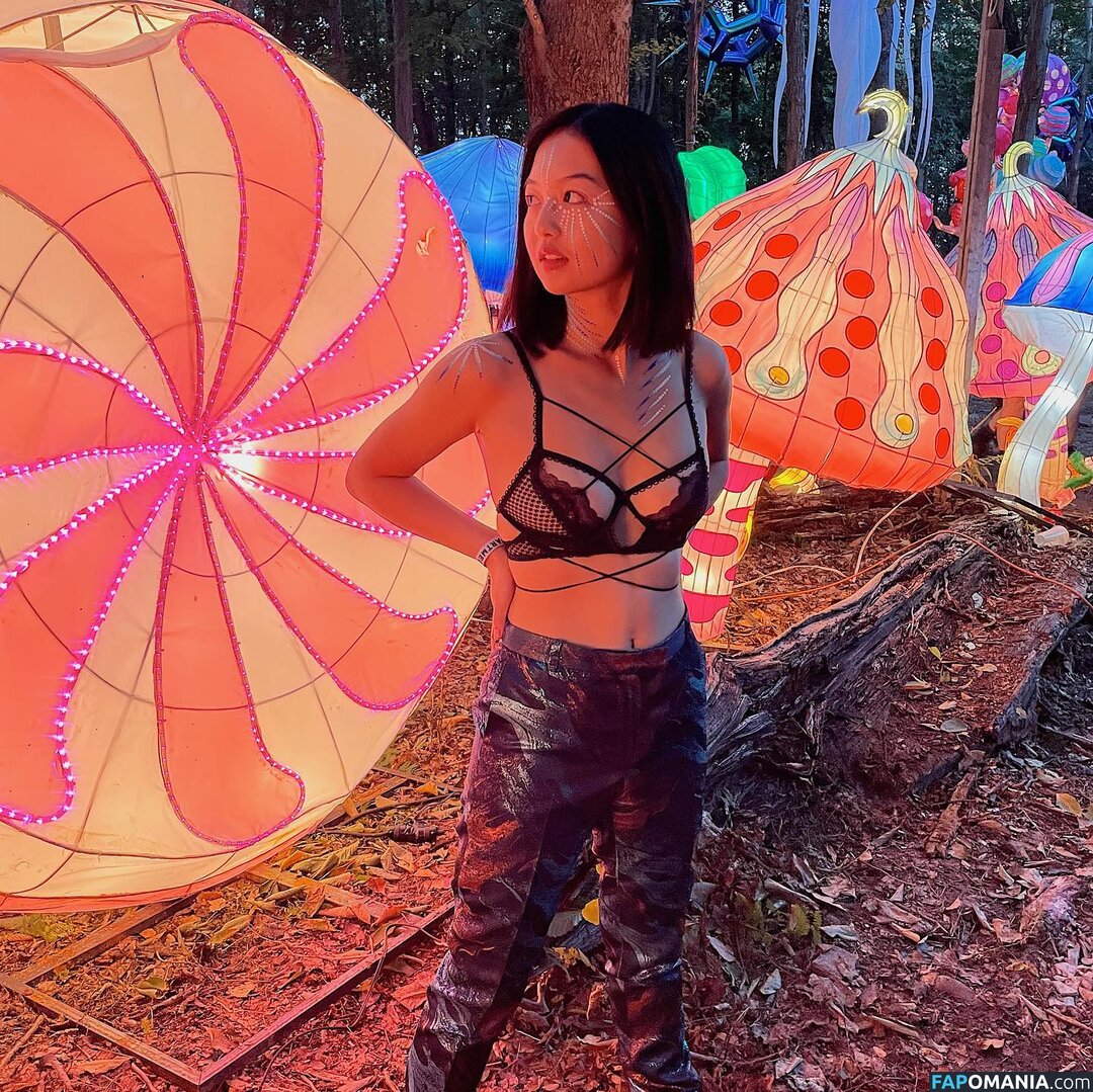 Michaela Zee / michaelazee / sheismichaela Çıplak OnlyFans  Sızdırılmış Fotoğraf #8