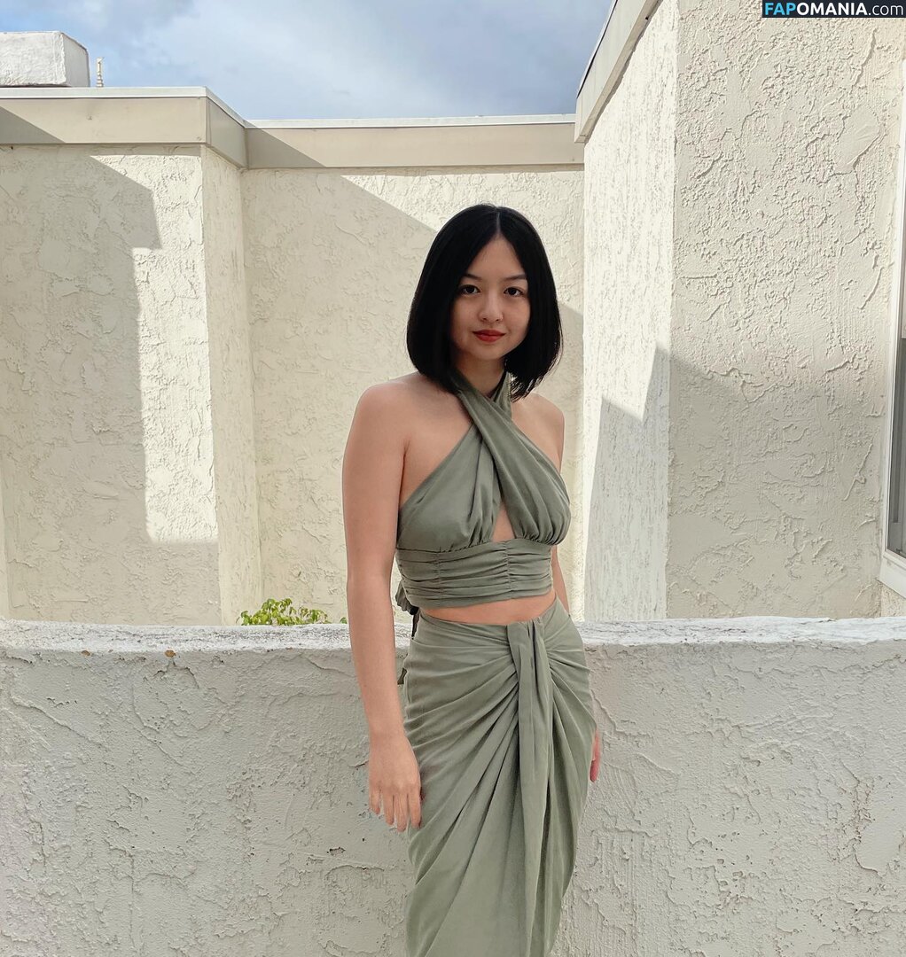 Michaela Zee / michaelazee / sheismichaela Çıplak OnlyFans  Sızdırılmış Fotoğraf #11