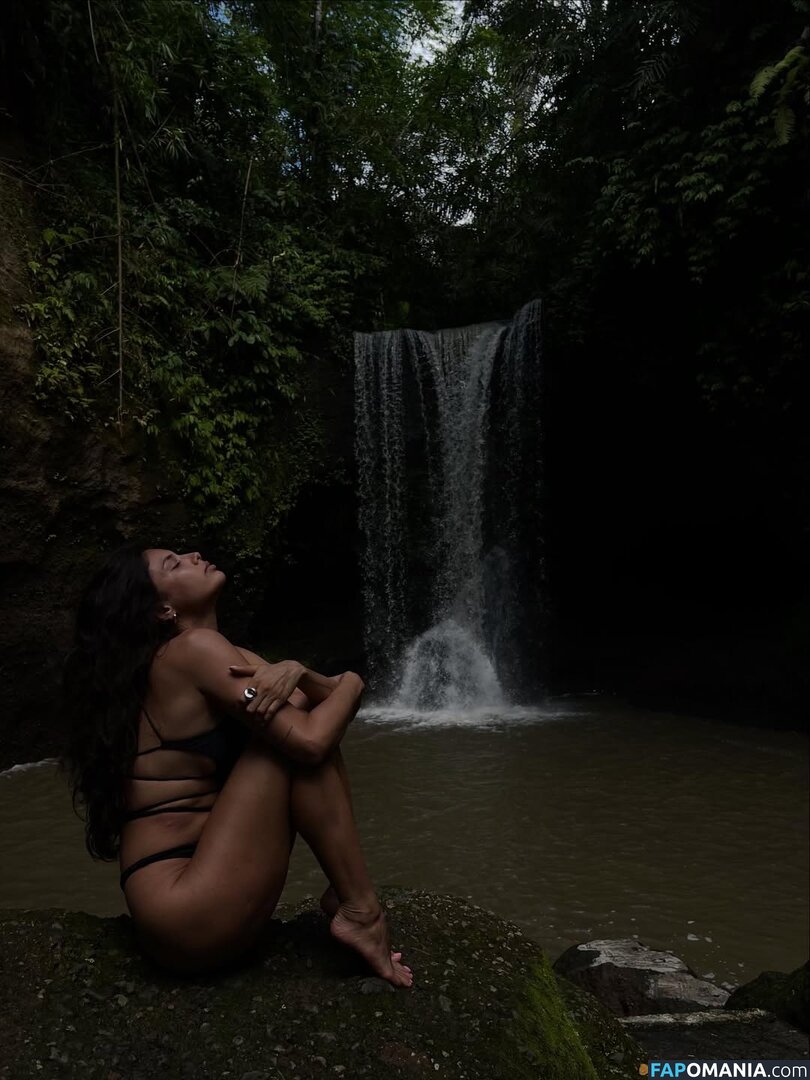 Michelle Andrade / https: / mish_andrade / mishvirmish Çıplak OnlyFans  Sızdırılmış Fotoğraf #7