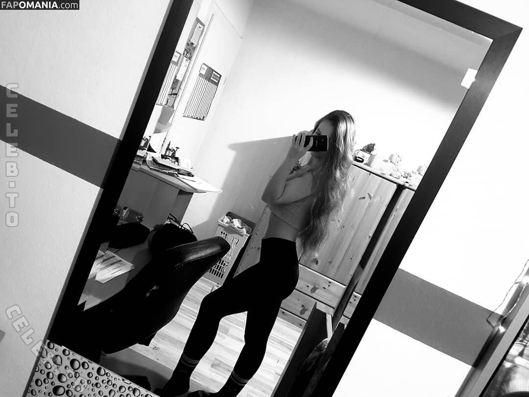 Michelle Hansen / u218470855 Çıplak OnlyFans  Sızdırılmış Fotoğraf #11