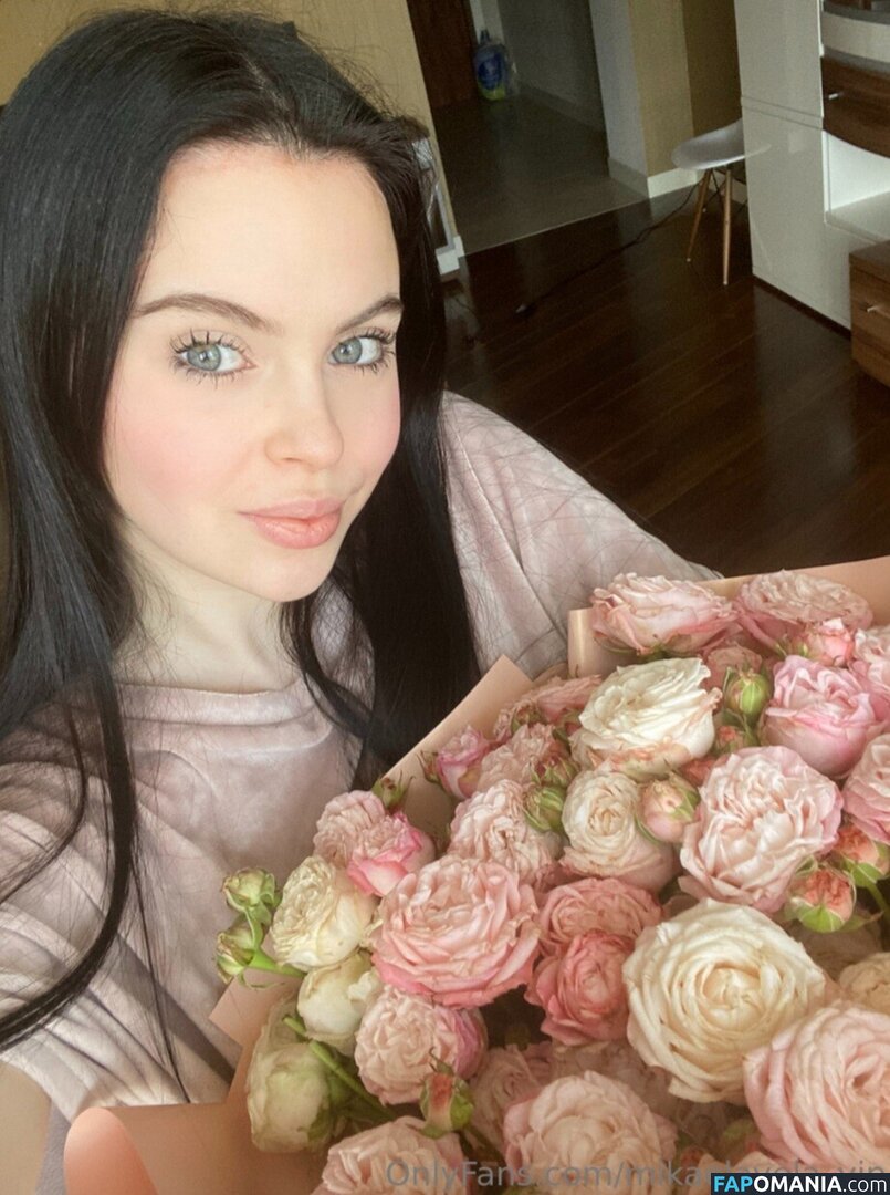 Brilliant_Article_87 / CelesiaCre / Mikaelavela_vip / mikaela_vela02 Çıplak OnlyFans  Sızdırılmış Fotoğraf #6