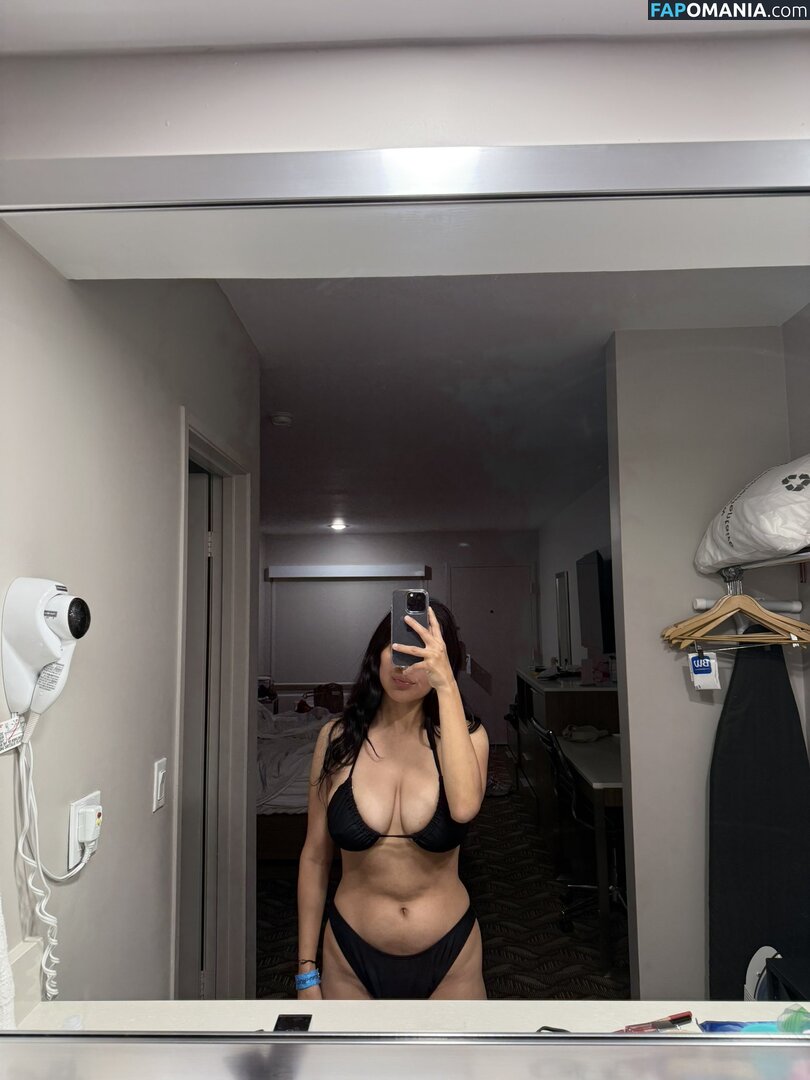 Mikasavader / https: Çıplak OnlyFans  Sızdırılmış Fotoğraf #6