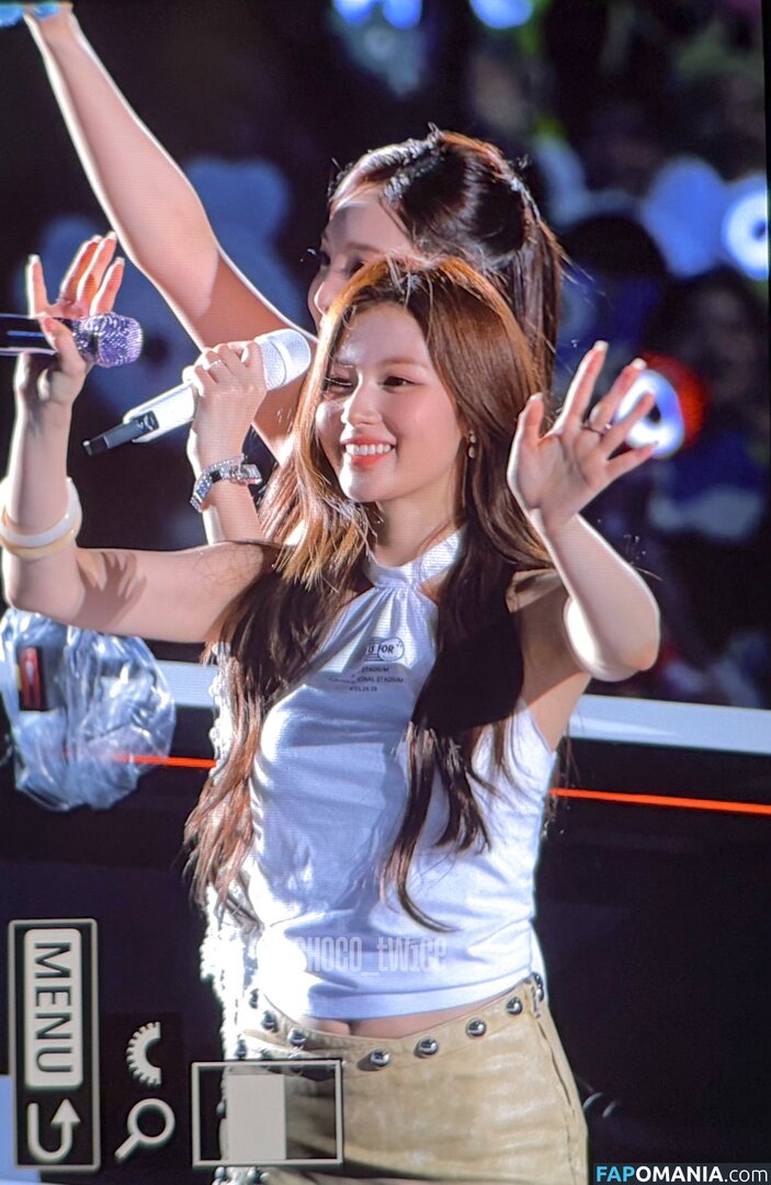 Minatozaki Sana / TWICE / m.by__sana Çıplak OnlyFans  Sızdırılmış Fotoğraf #22