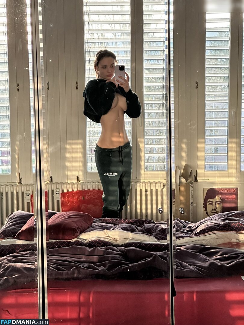 mira.culiks / mira.m Çıplak OnlyFans  Sızdırılmış Fotoğraf #3