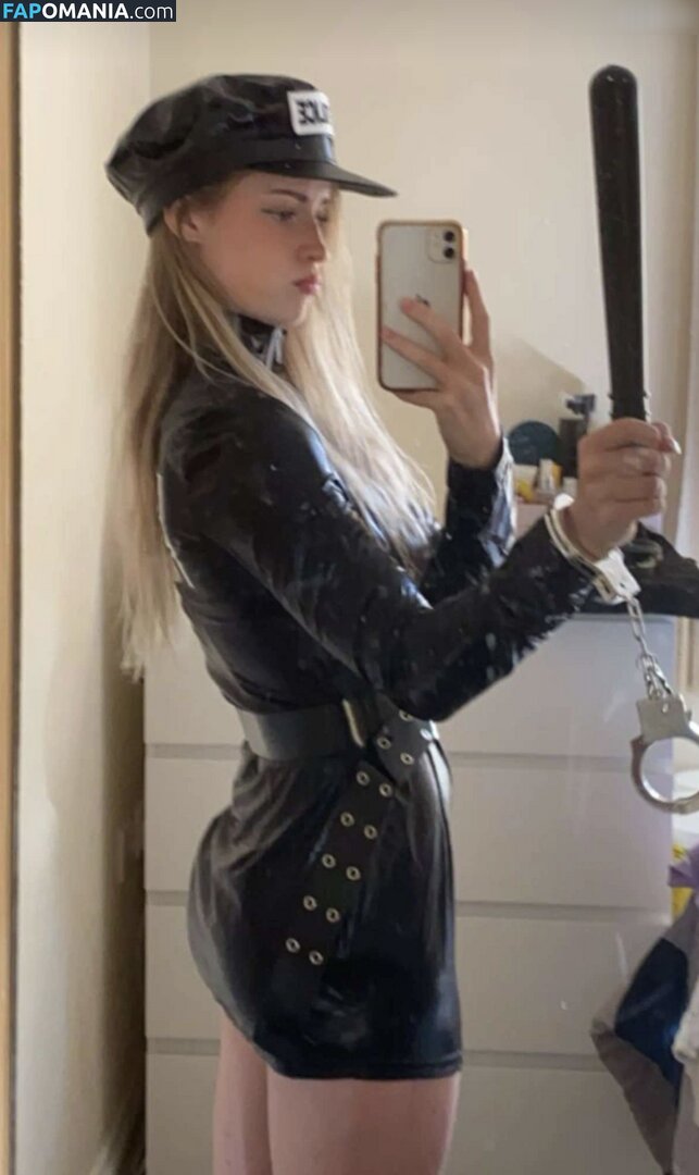 Mira Szalma / https: / mira.004 Çıplak OnlyFans  Sızdırılmış Fotoğraf #516