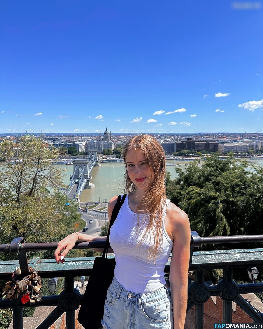 Mira Szalma / https: / mira.004 Çıplak OnlyFans  Sızdırılmış Fotoğraf #525