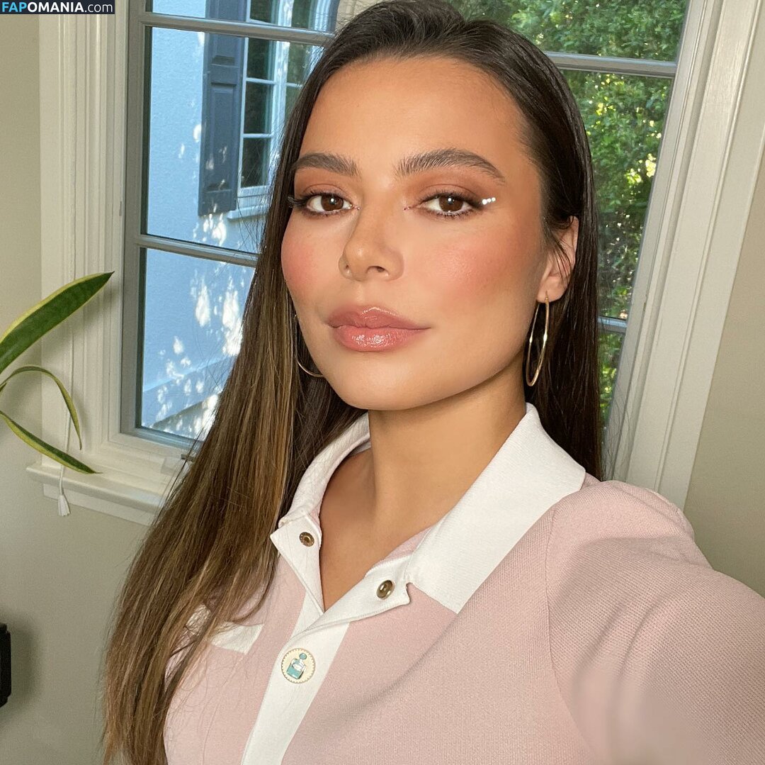 Miranda Cosgrove / MirandaCosgrove / onlyfanssz Çıplak OnlyFans  Sızdırılmış Fotoğraf #67