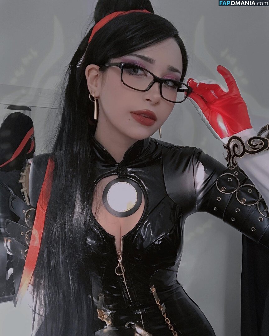 Miruqi Çıplak OnlyFans  Sızdırılmış Fotoğraf #2