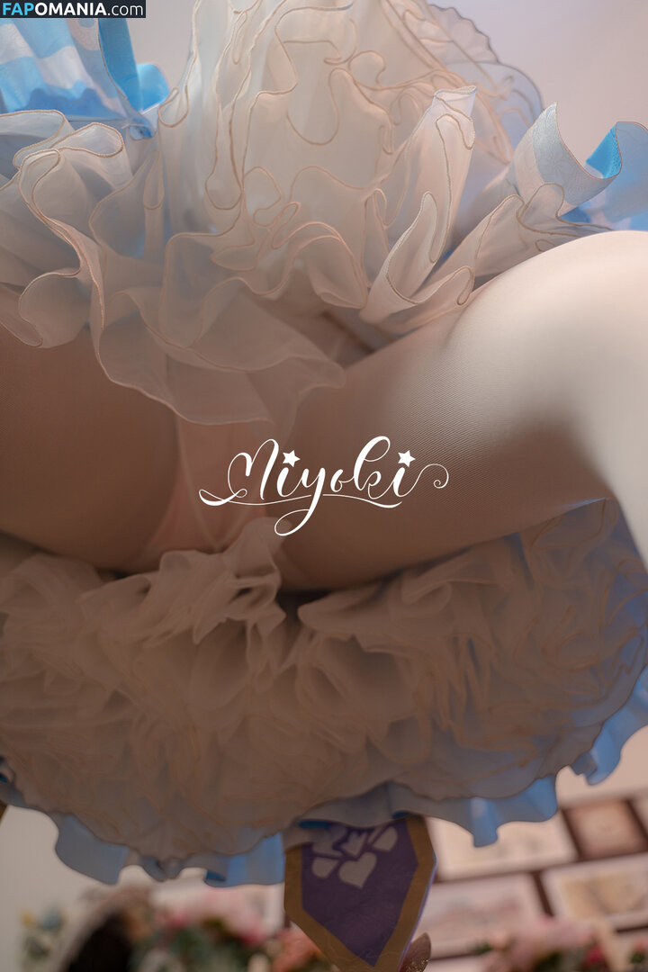 Misaki Suzuki / Miyoki / m1yok1h1me / 软趴在床单上 / 铃木美笑 Çıplak OnlyFans  Sızdırılmış Fotoğraf #5