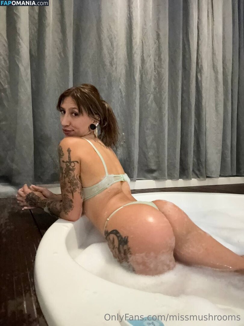 MissMushrooms / missmushr00ms Çıplak OnlyFans  Sızdırılmış Fotoğraf #3