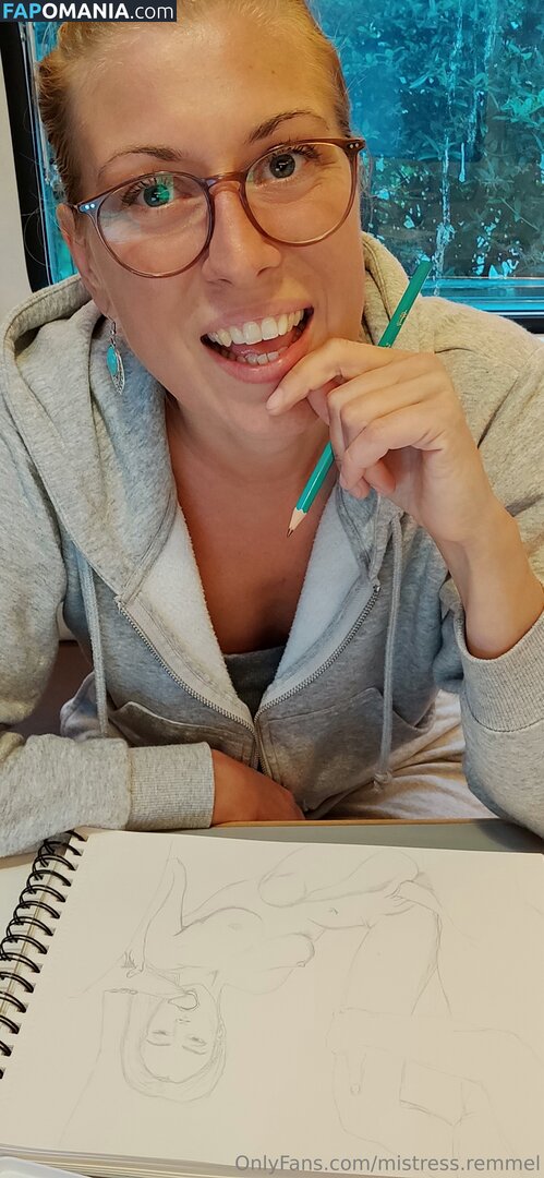 mistress.remmel / themistressmayxx Çıplak OnlyFans  Sızdırılmış Fotoğraf #32