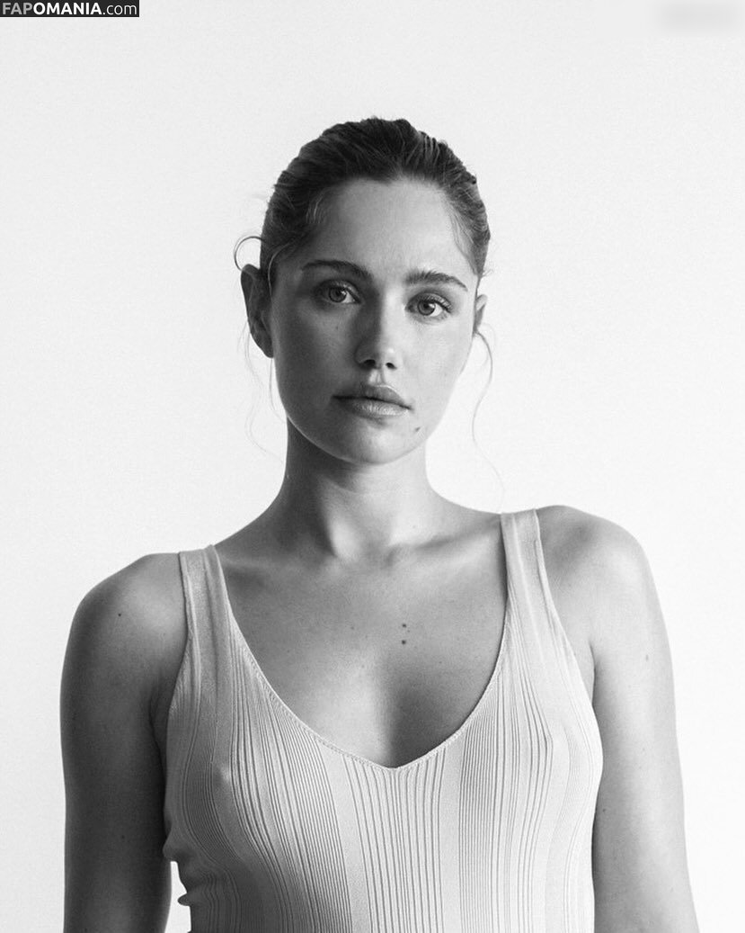 Mitsou Jung Çıplak OnlyFans  Sızdırılmış Fotoğraf #2