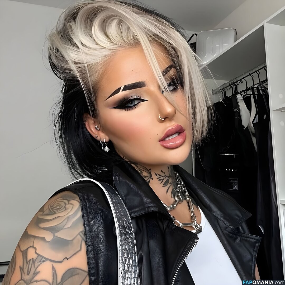 Molly Hull Çıplak OnlyFans  Sızdırılmış Fotoğraf #4