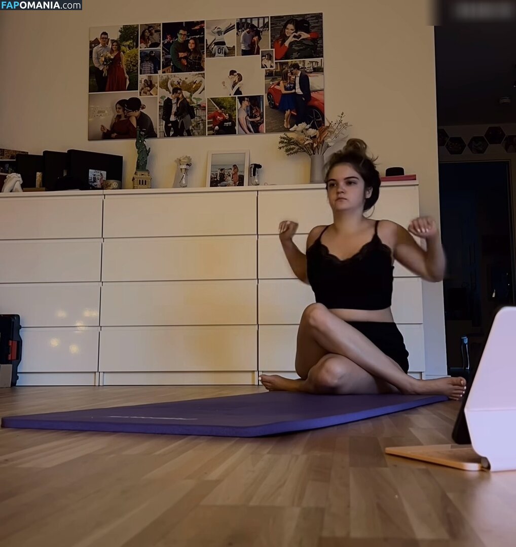 Mondwika Çıplak OnlyFans  Sızdırılmış Fotoğraf #1