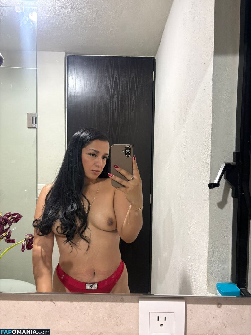 Monica Gonzalez / monygonzalezz98 Çıplak OnlyFans  Sızdırılmış Fotoğraf #8