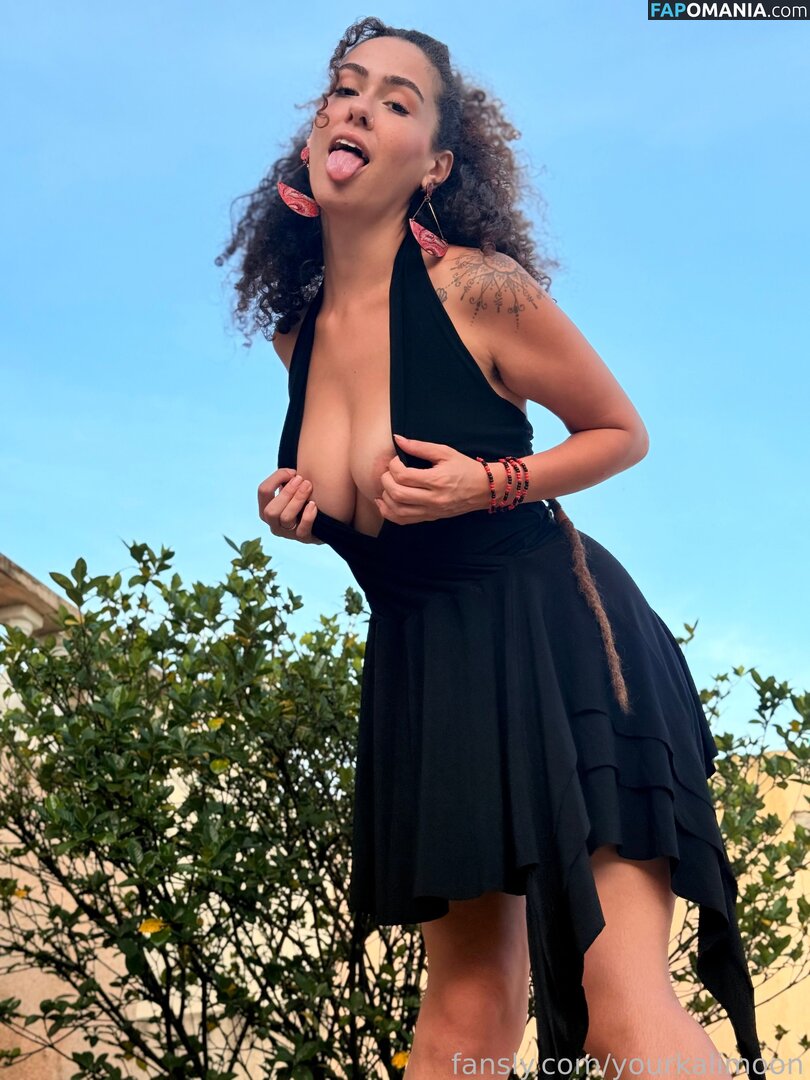moonkalimah Çıplak OnlyFans  Sızdırılmış Fotoğraf #3