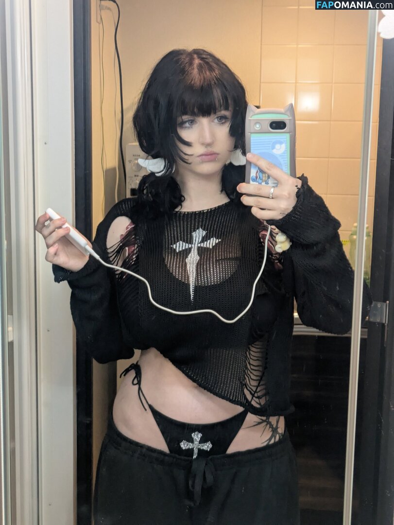 Mylittlerobin / _littlerobin_ Çıplak OnlyFans  Sızdırılmış Fotoğraf #1