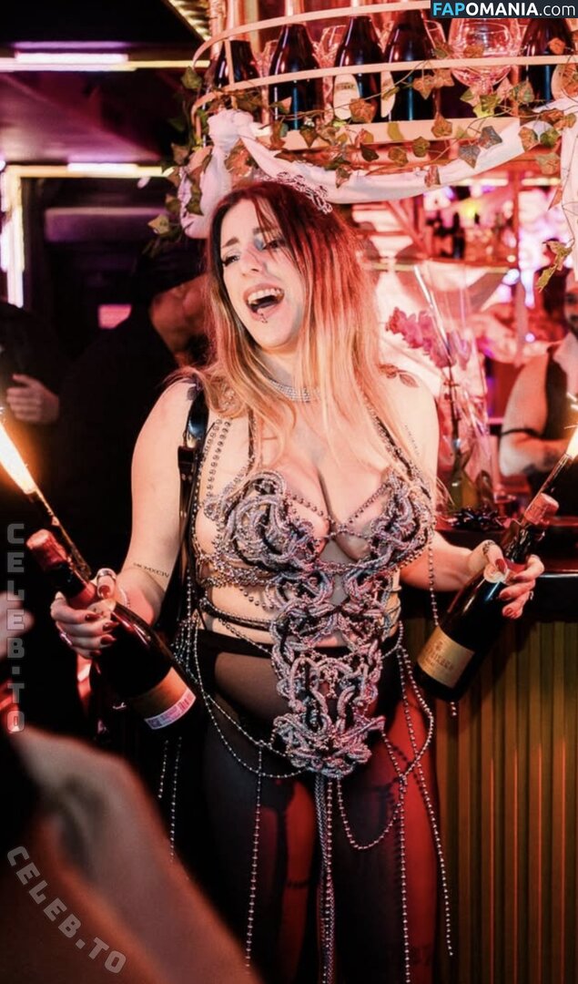 Myriel Monastic / myriel_monastic Çıplak OnlyFans  Sızdırılmış Fotoğraf #1