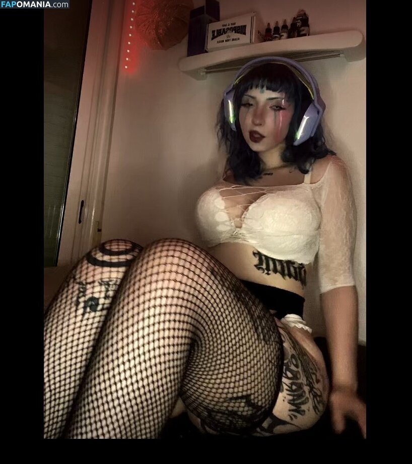 Naaawiwiii / naw.inkk / nawi59305 / nawiwi.art / nawiwii.reels / nawwiwiii Çıplak OnlyFans  Sızdırılmış Fotoğraf #2