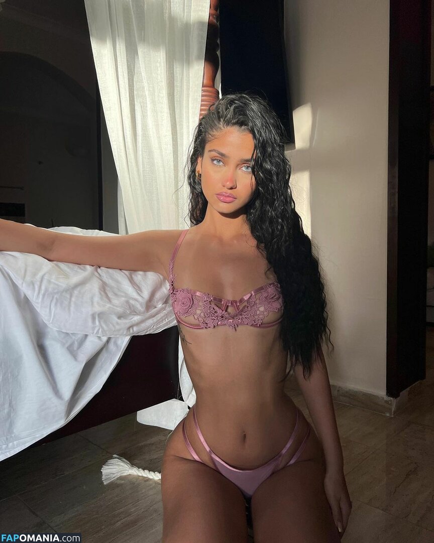 Naaz Torbati / naaztorbati Çıplak OnlyFans  Sızdırılmış Fotoğraf #2