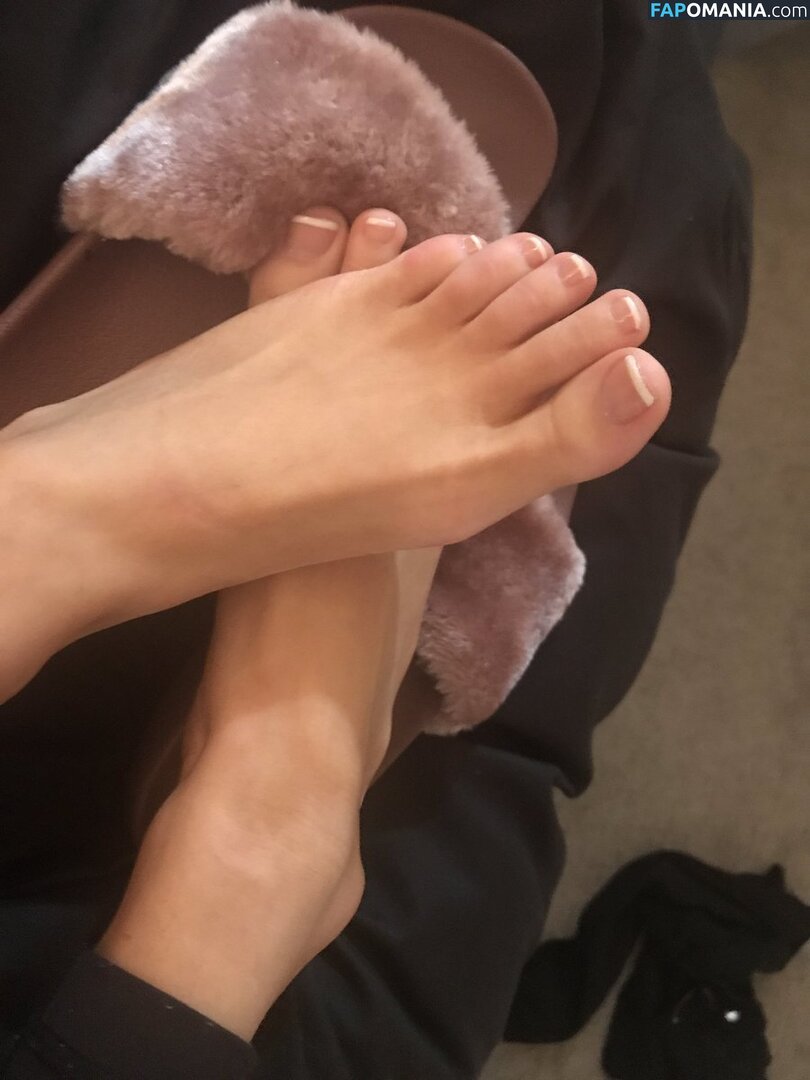 Lissapolooza / Naomi Woods / naomiwoods.official Çıplak OnlyFans  Sızdırılmış Fotoğraf #5