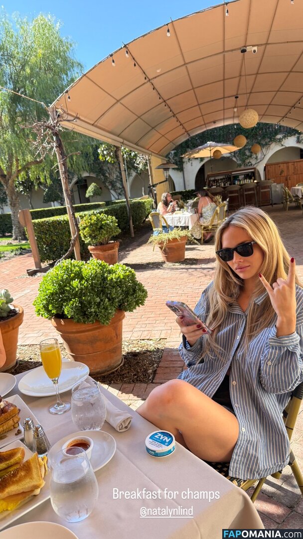 Natalie Alyn Lind / NatalieAlynLind / https: / natalynlind Çıplak OnlyFans  Sızdırılmış Fotoğraf #484