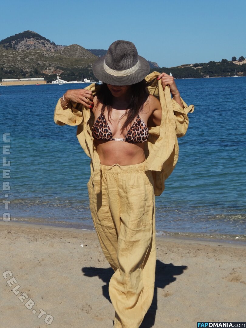 Nazan Eckes / nazaneckes Çıplak OnlyFans  Sızdırılmış Fotoğraf #1